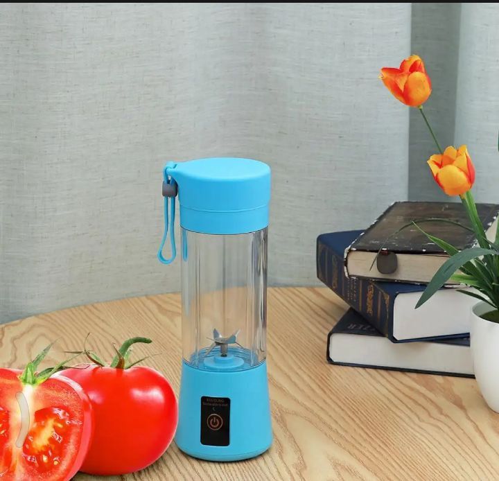 Portable Electric 6 Blade USB Juice Maker (380 ml)