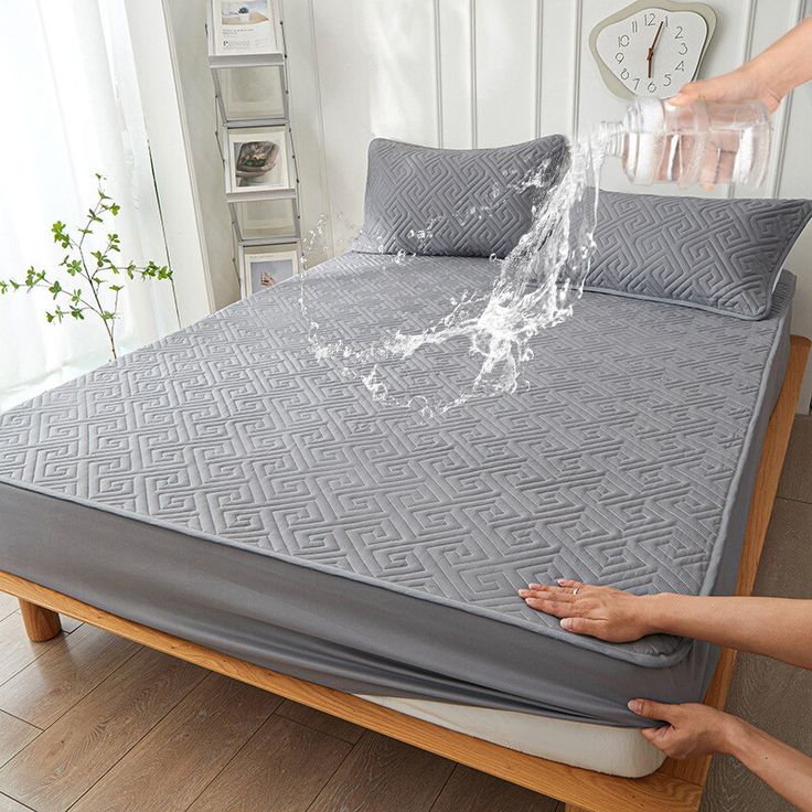 Premium Waterproof Bed Sheet (75x72)inch